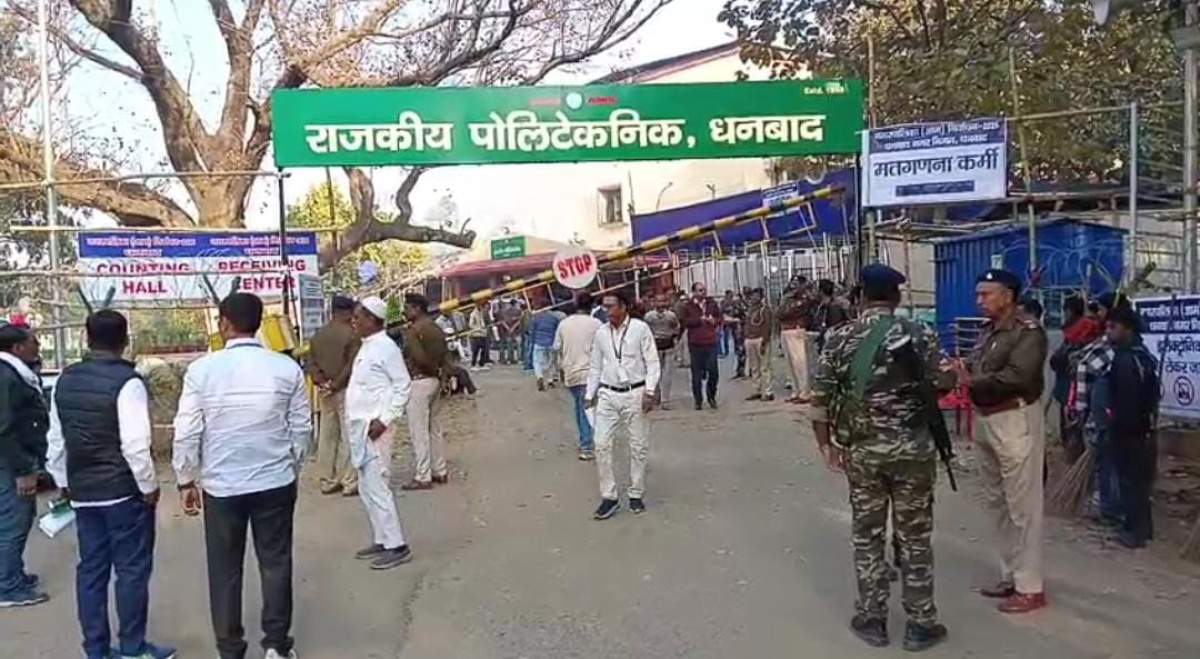 প্রাণিসম্পদমন্ত্রীর