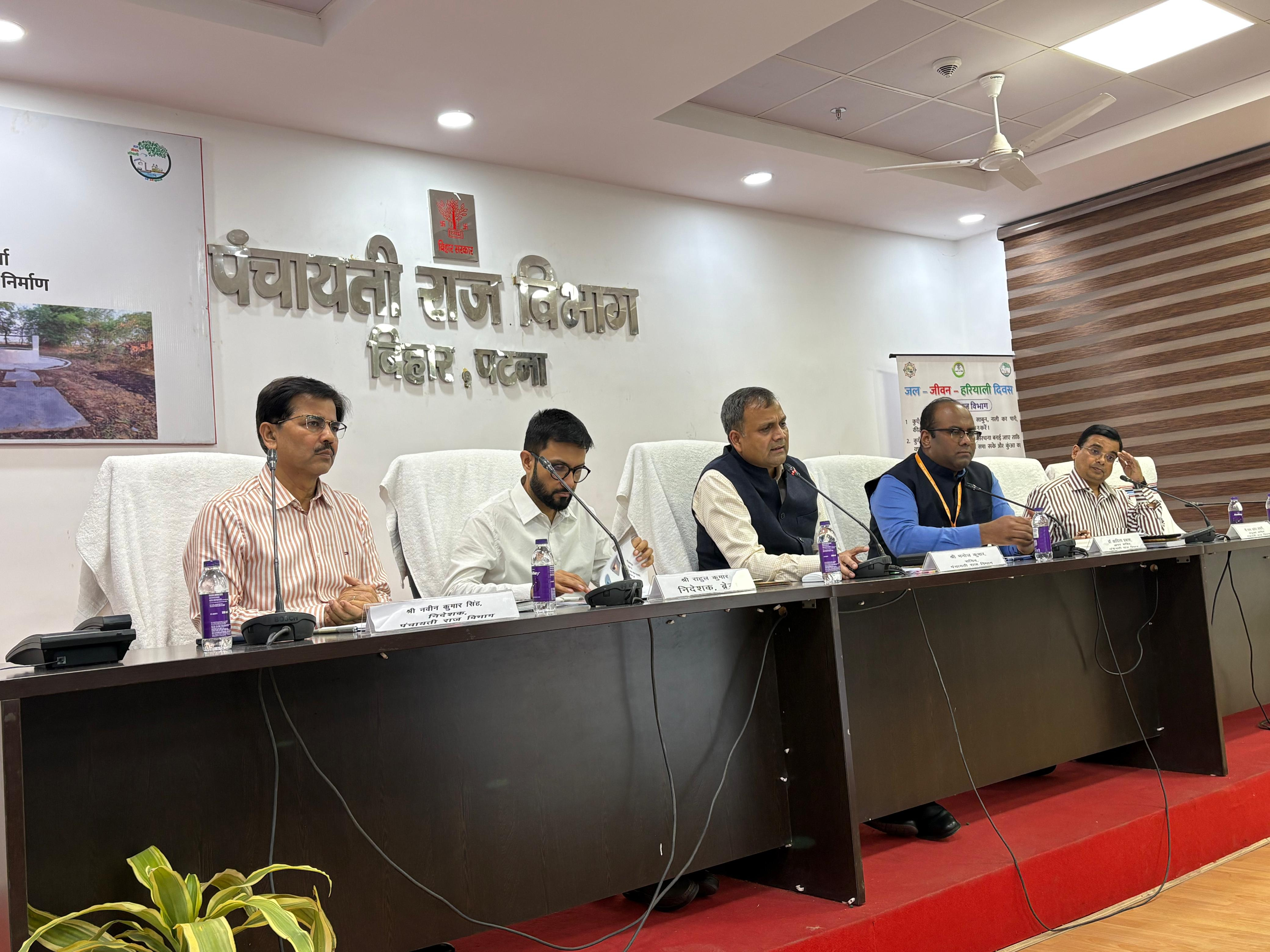 প্রাণিসম্পদমন্ত্রীর