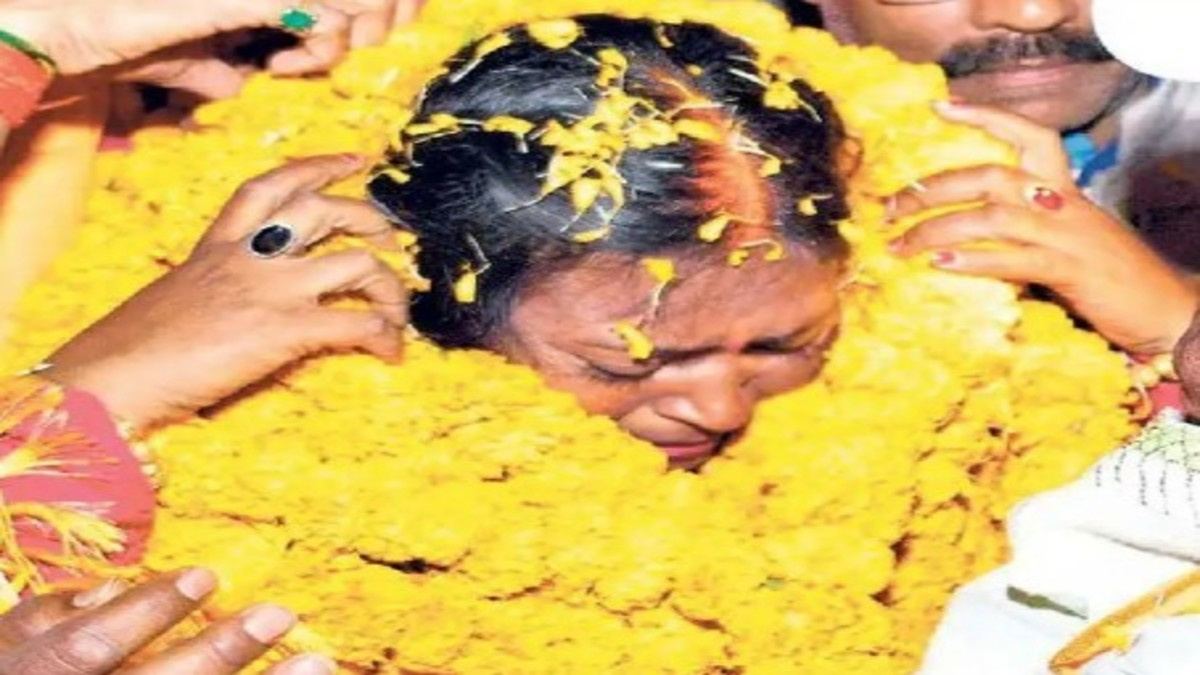 প্রাণিসম্পদমন্ত্রীর