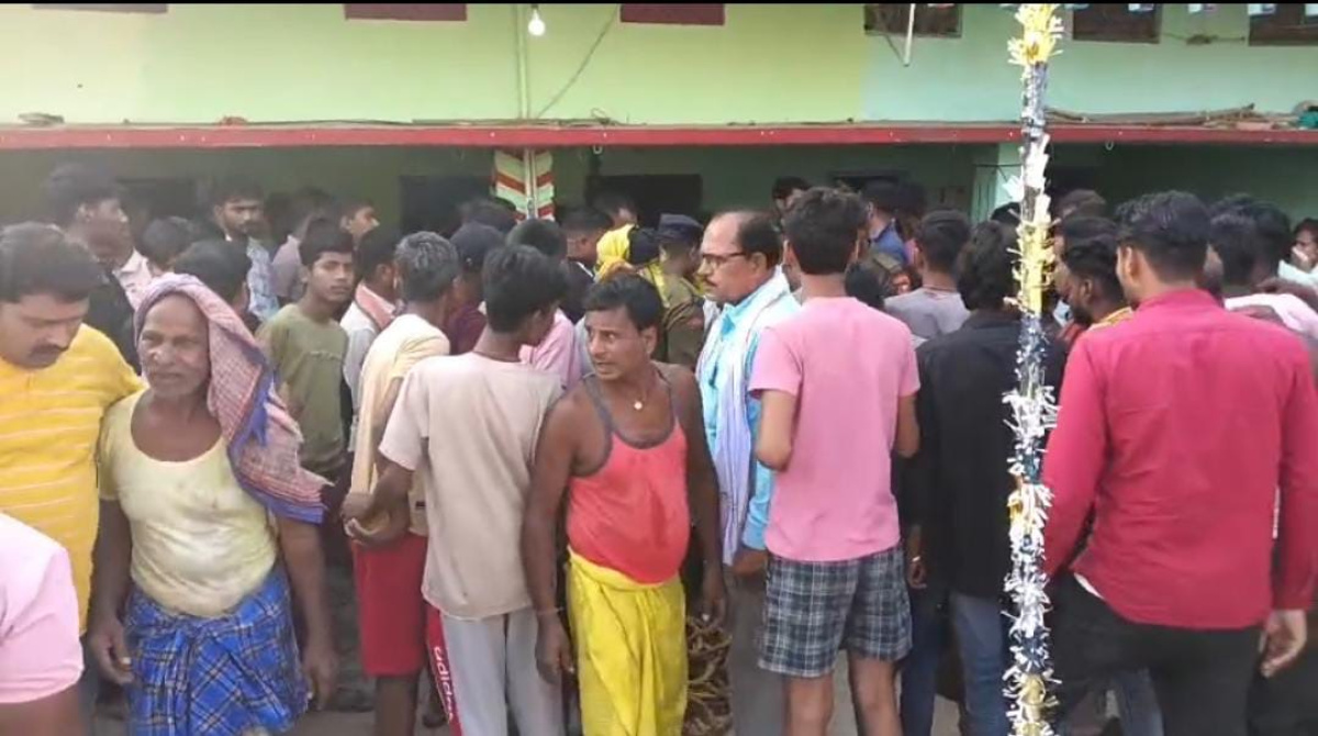 बड़ी खबर: हाजीपुर में शौचालय की टंकी में एक ही परिवार के 7 लोग गिरे,दम घुटने से 4 लोगों की मौत