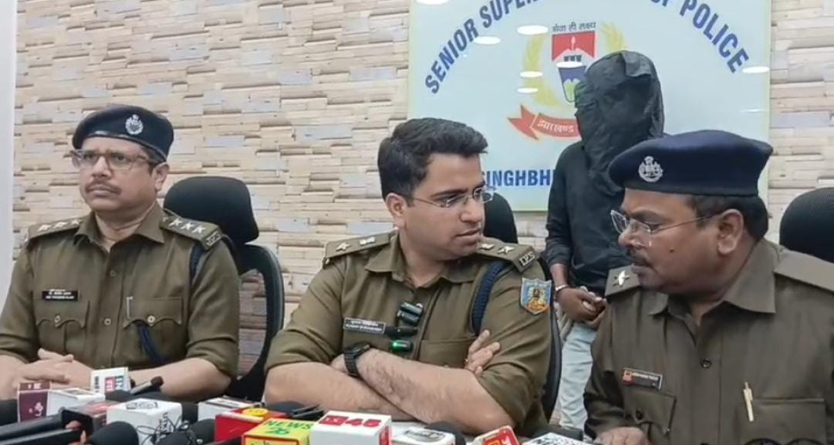 सरेआम महिला को सिगरेट से दागा फिर, साड़ी खोलने का प्रयास, मामले में जमशेदपुर पुलिस ने किया गिरफ्तार