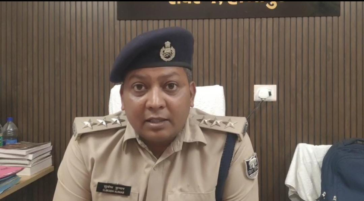 हाय रे कलयुग ! आइसक्रीम दिलाने के बहाने मामा ने ही लूट ली भांजी की आबरू, पुलिस ने किया गिरफ़्तार