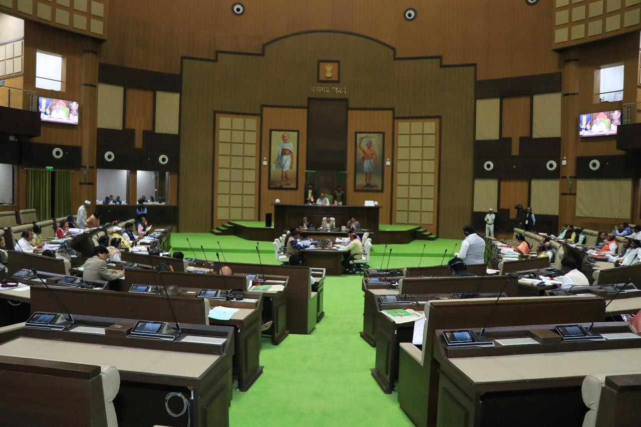 साहिबगंज में अधिकारी ने गबन किया एक करोड़ का अनाज, सरकार ने किया निलंबित