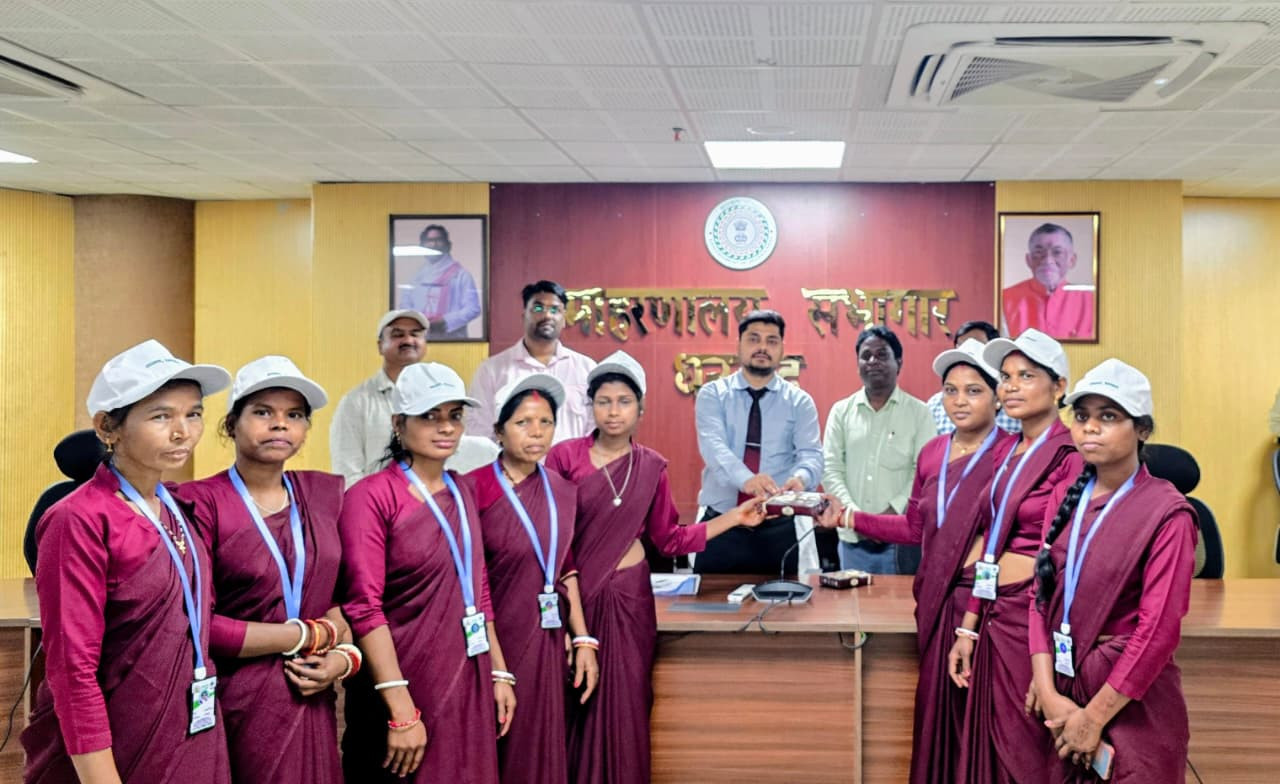 रांची की ग्रामीण उत्पाद प्रदर्शनी में घुलेगी कोयलांचल की पौष्टिक मिठास,रांची के लोग खायेंगें रागी लड्डू