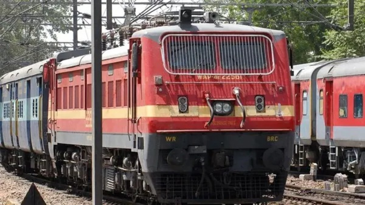 अब यात्रा की तारीख बदलने पर नहीं करना होगा टिकट कैन्सल,रेलवे ने शुरू की नई सुविधा