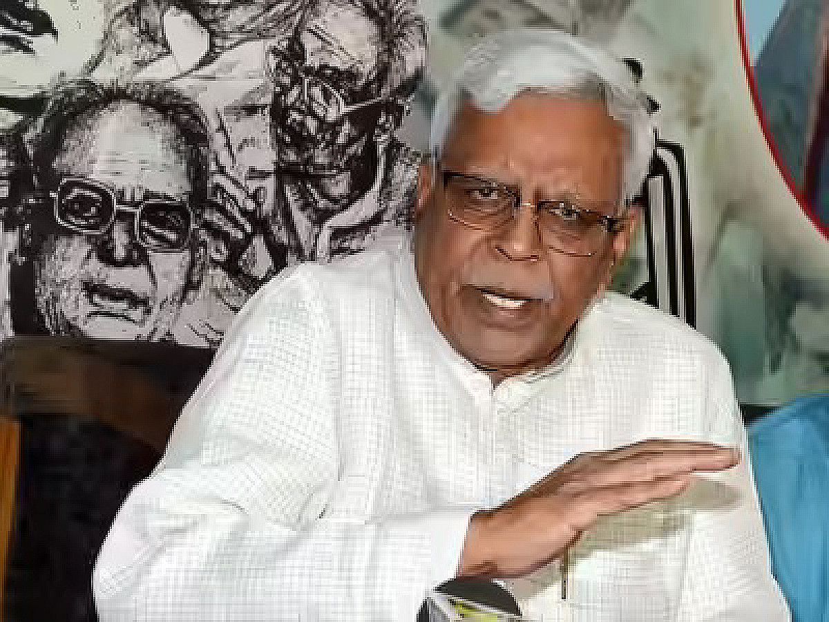 बिहार : अतीत की राजनीति को वर्तमान के चश्मे से देख शिवानंद तिवारी ने क्यों कहा - Samrat will be the king