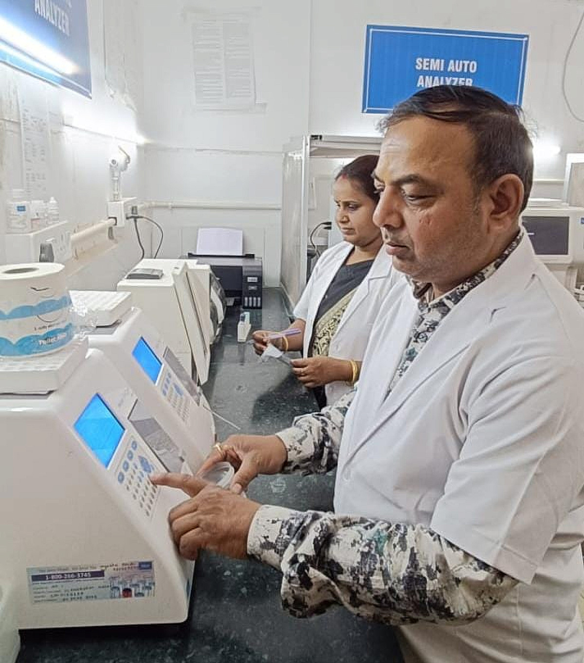 धनबाद का सदर अस्पताल:  80 तरह के टेस्ट एक ही छत के नीचे, शुल्क मिनिमम या कुछ ग्रुप के लिए फ्री भी