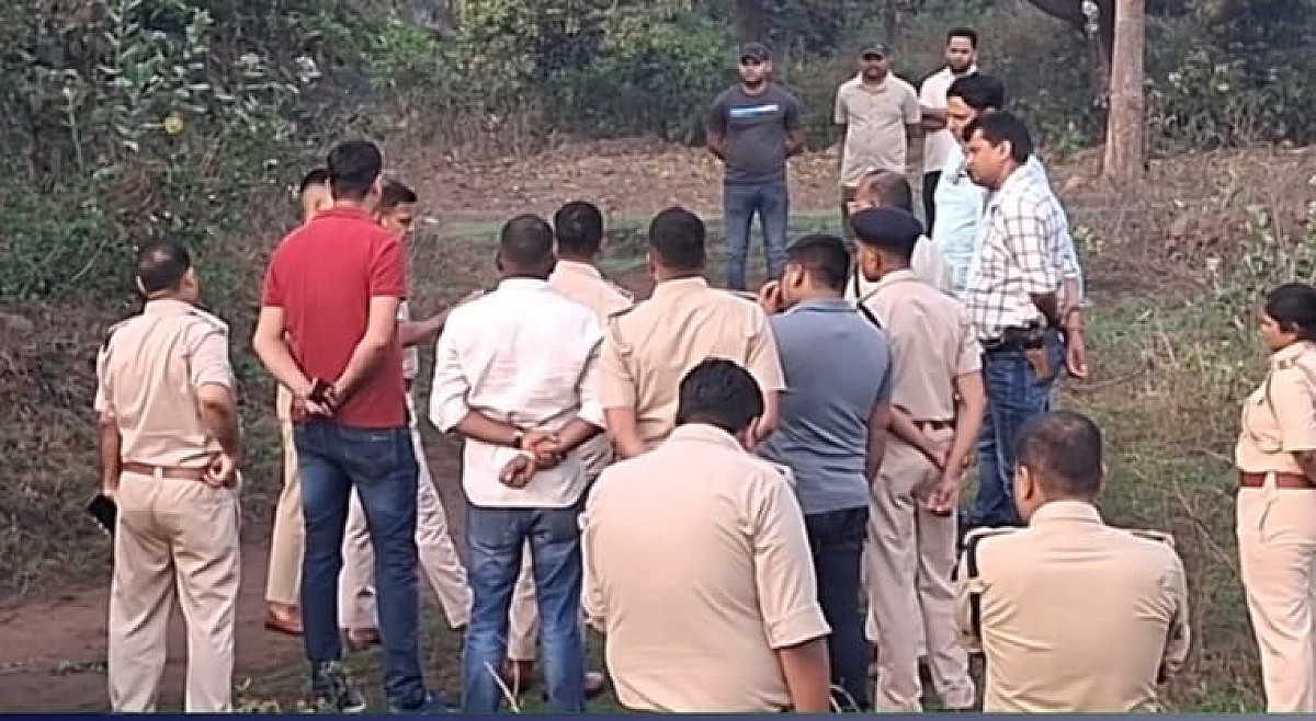 Dhanbad Police in Full Swing: कुख्यात प्रिंस खान गिरोह के साथ एक सप्ताह में धनबाद में दूसरा एनकाउंटर