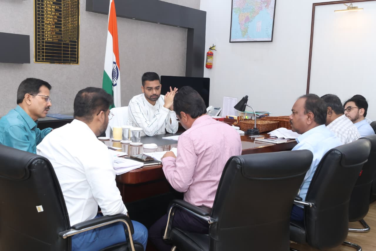 बिहार में पंचायती राज मंत्री की समीक्षा बैठक, पंचायत भवन निर्माण में तेजी लाने के निर्देश