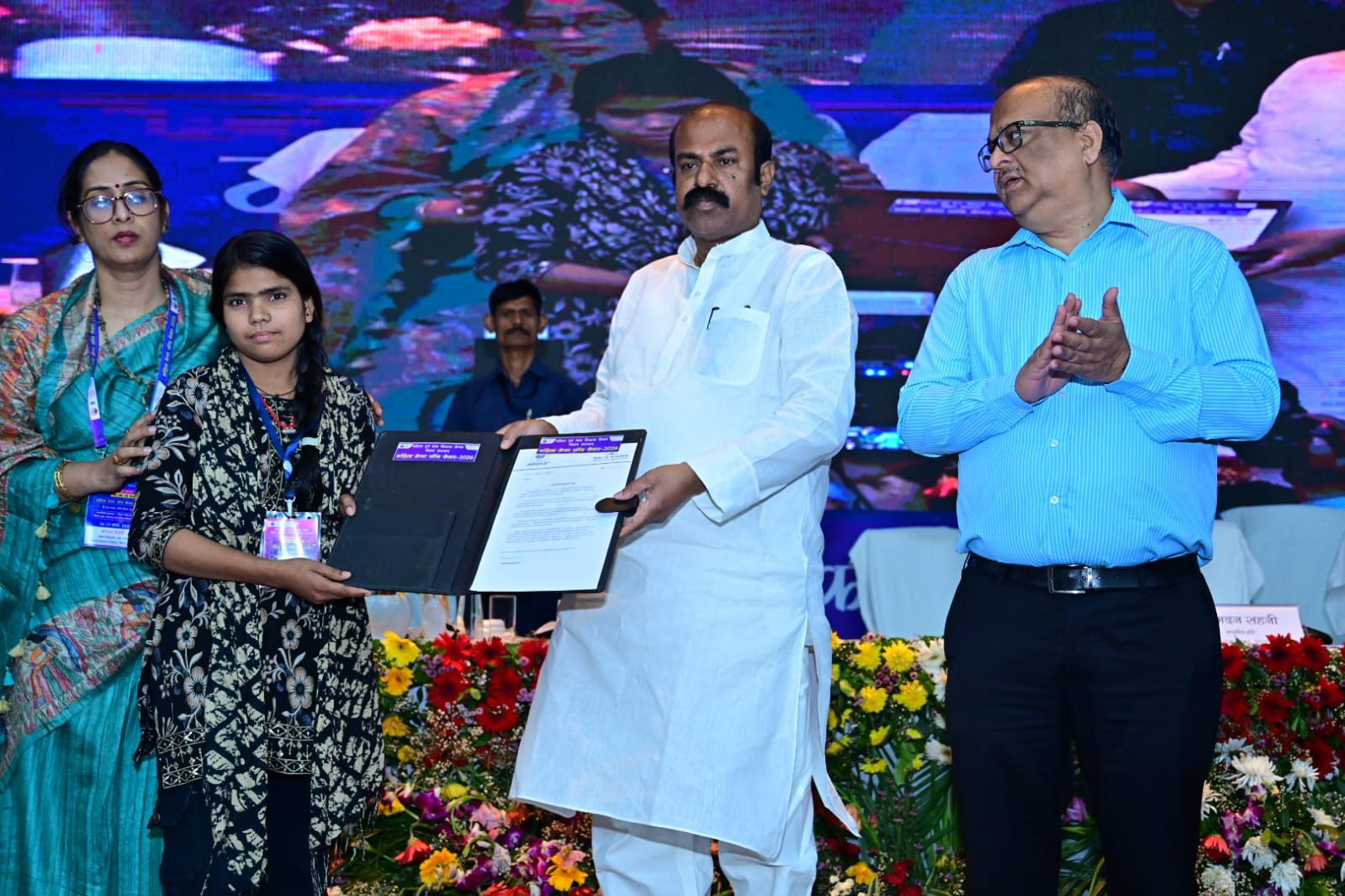 बिहार में महिला मेगा जॉब फेयर में 6135 महिलाओं को मिला रोजगार,5.4 लाख का बड़ा पैकेज भी शामिल