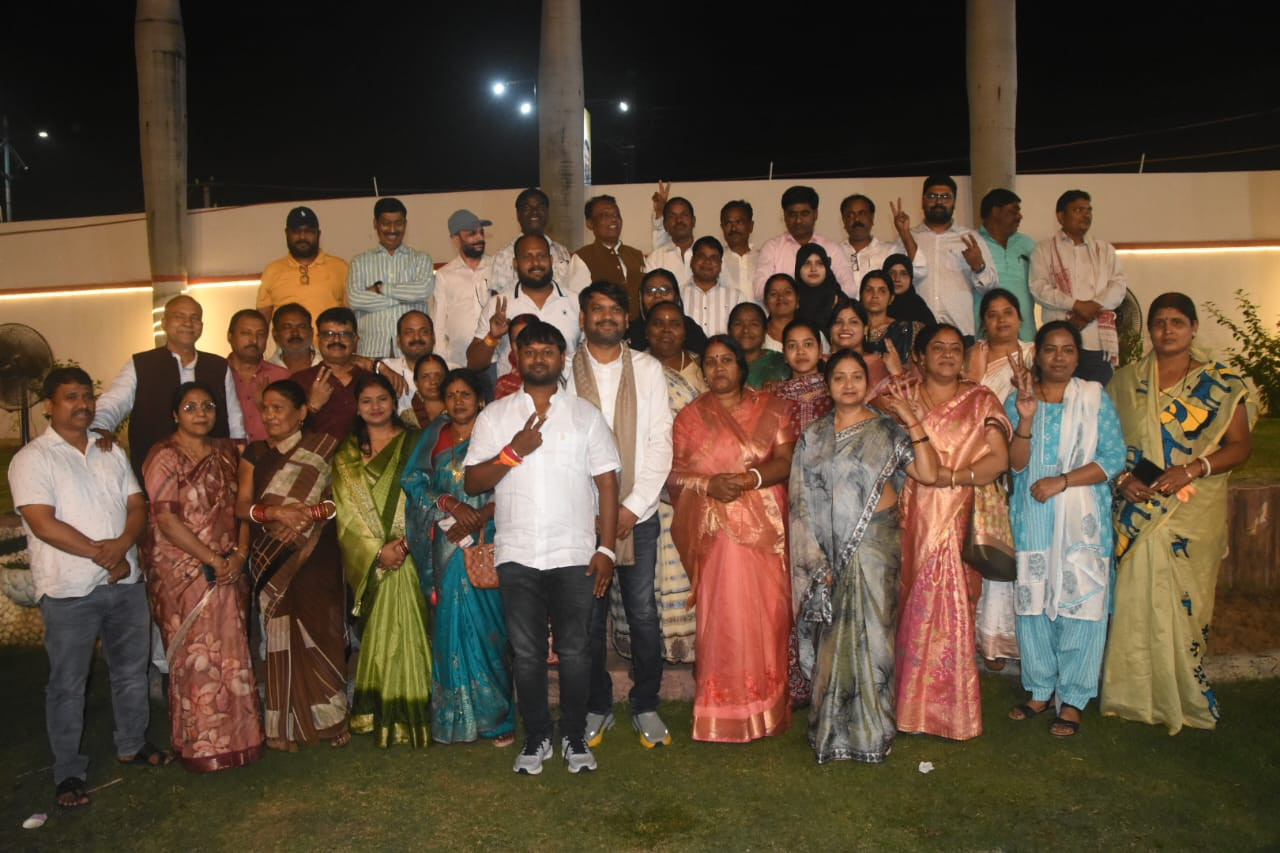 DHANBAD: निगम के बाहर के एक मजबूत हाथ को "कट टू साइज "करने के खेल का आज होगा अंत,मिलेगा नया डिप्टी मेयर