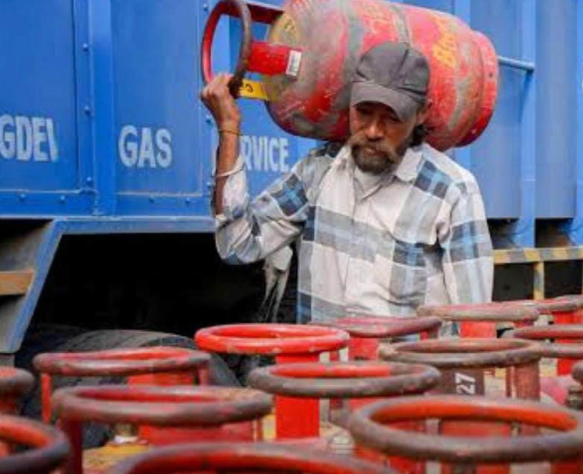 अच्छी खबर: अब नहीं होगी LPG की किल्लत, अर्जेंटीना भारत में कर रहा है दुगुनी गैस की सप्लाई