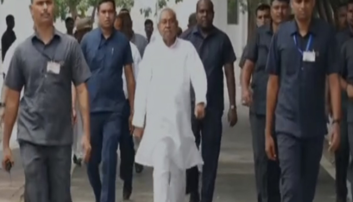 बिहार में नया CM कौन? नीतीश कुमार ने BJP के पाले में डाली गेंद