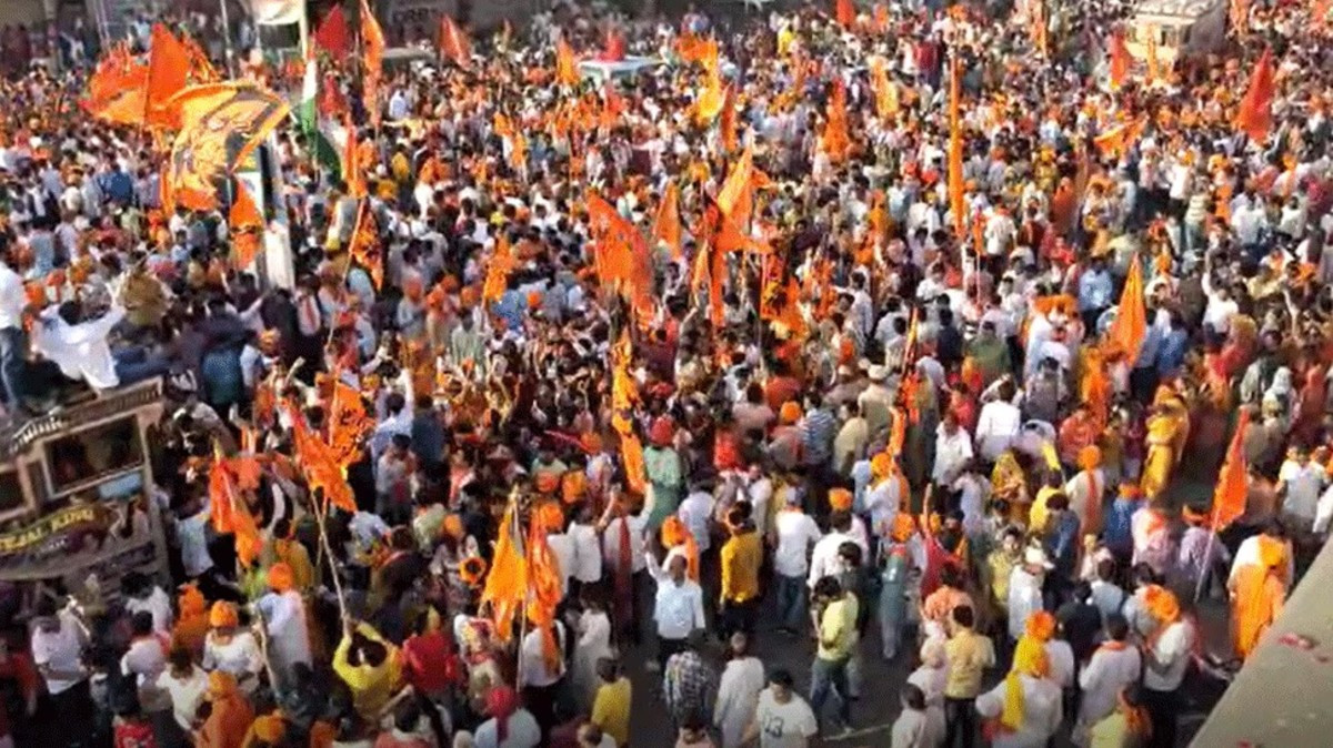 रामनवमी पर राजधानी की मंदिरों में उमड़ी श्रद्धालुओं की भीड़, आज निकाली जाएगी भव्य शोभायात्रा