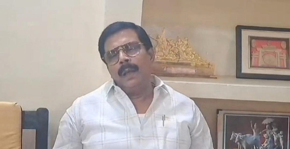 जदयू में राष्ट्रीय कार्यकारी अध्यक्ष की जरूरत नहीं ! पूर्व सांसद आनंद मोहन ने क्यो उठाया ये सवाल