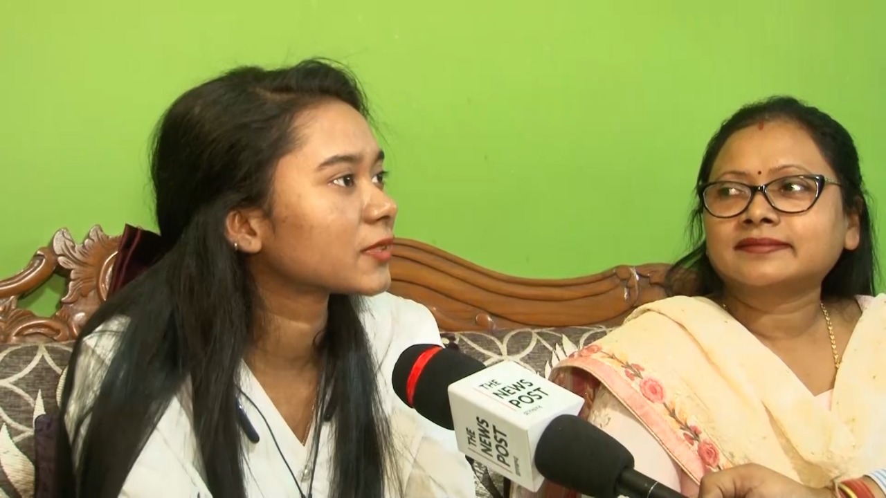 यूक्रेन से लौटी धनबाद की सौम्या, बताए वहां के हालात, माता-पिता हुए विचलित