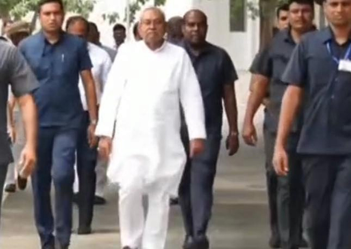 15 अप्रैल को बिहार को मिलेगा नया मुख्यमंत्री ! आज दिल्ली रवाना होंगे मुख्यमंत्री नीतीश कुमार