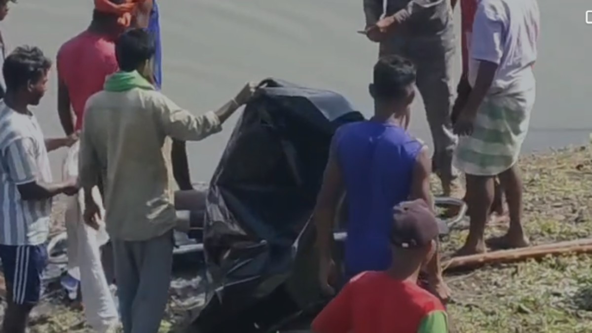 पाकुड़ : चार दिन से लापता युवक का शव खदान में मिला, इलाके में सनसनी,जांच में जुटी पुलिस