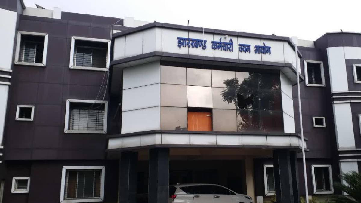 প্রাণিসম্পদমন্ত্রীর