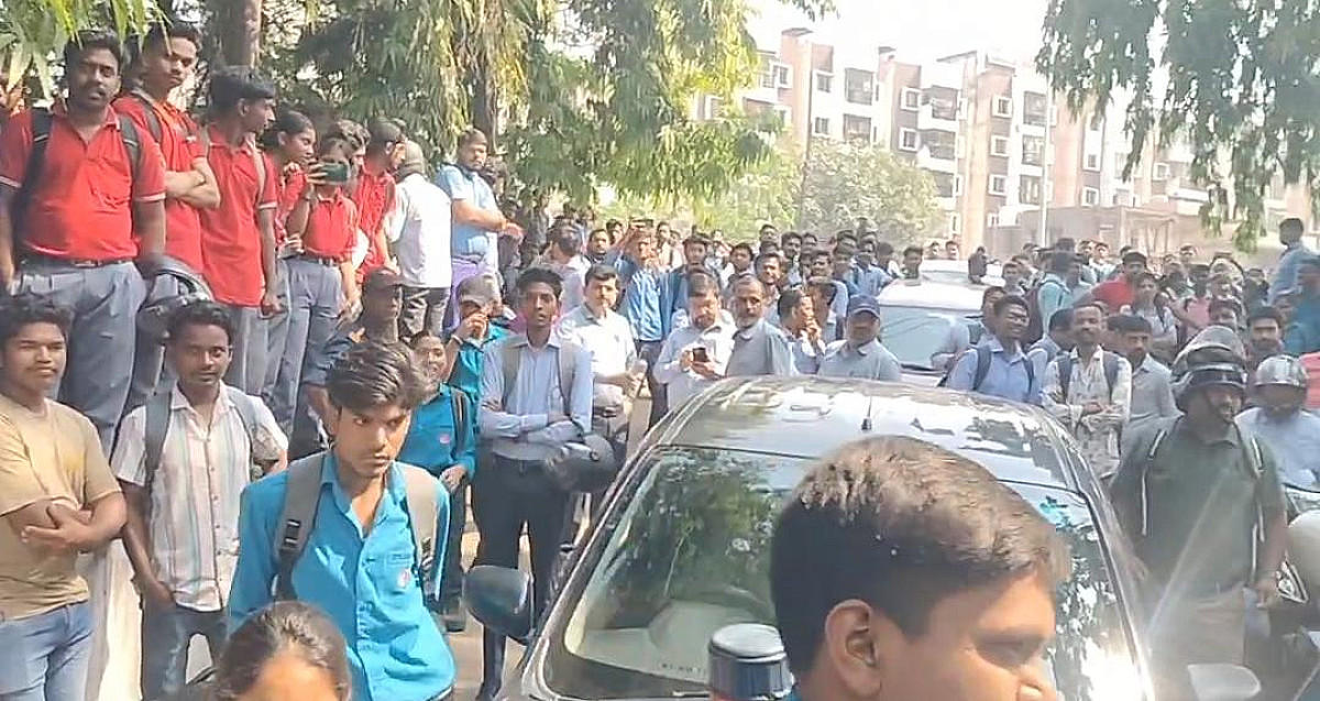 প্রাণিসম্পদমন্ত্রীর