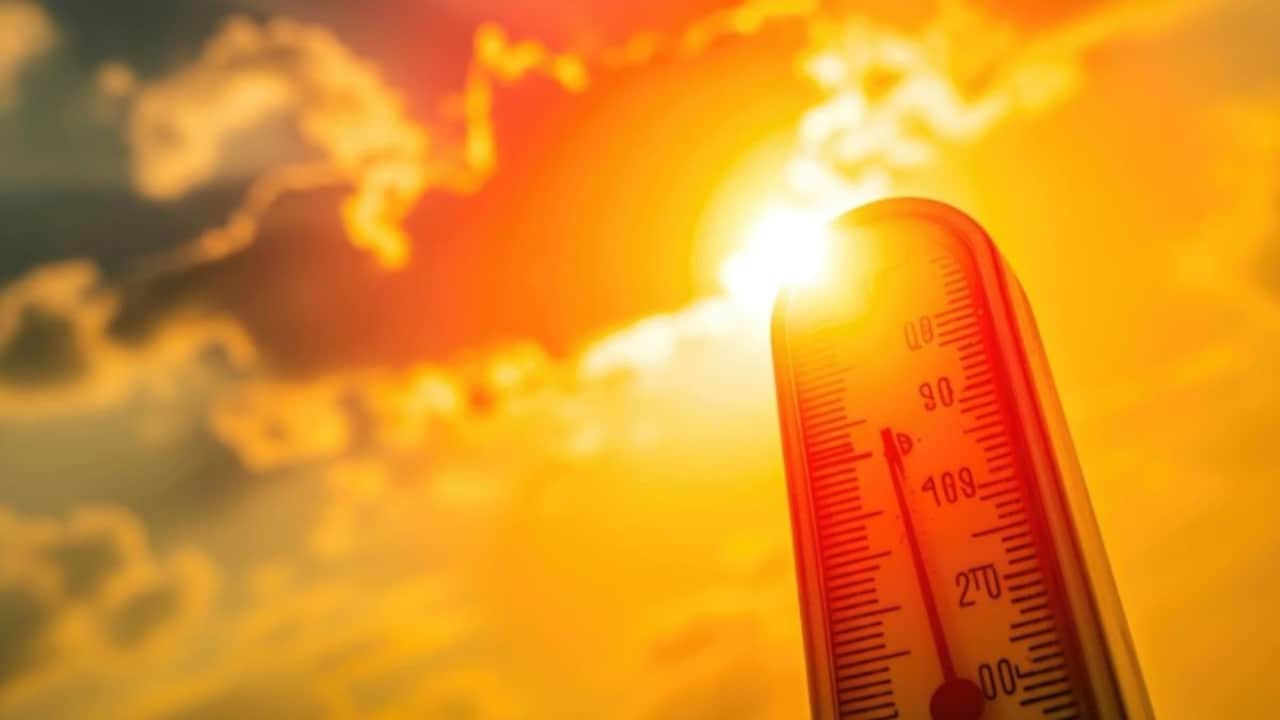 Weather Update Jamhsedpur:जमशेदपुर में बढ़ी गर्मी की मार, हीट वेव को लेकर येलो अलर्ट जारी