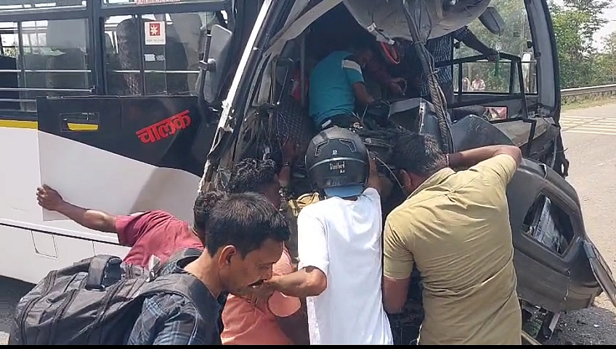 चांडिल के भादूडीह में भीषण सड़क हादसा, महिला समेत छह घायल