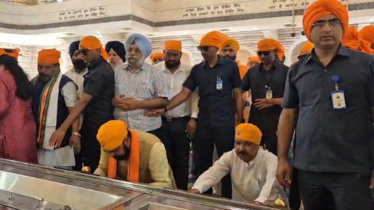 मुख्यमंत्री बनने के बाद सम्राट चौधरी ने पटना साहिब में टेका मत्था, की राज्य की खुशहाली की कामना