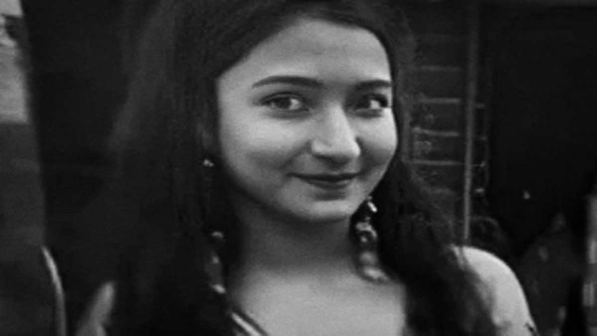 जिस प्रेमी से होने वाली थी सगाई उसी के सामने प्रेमिका ने वीडियो कॉल पर खत्म कर ली जिंदगी