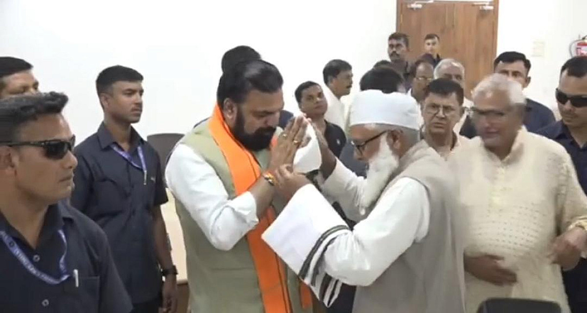 প্রাণিসম্পদমন্ত্রীর