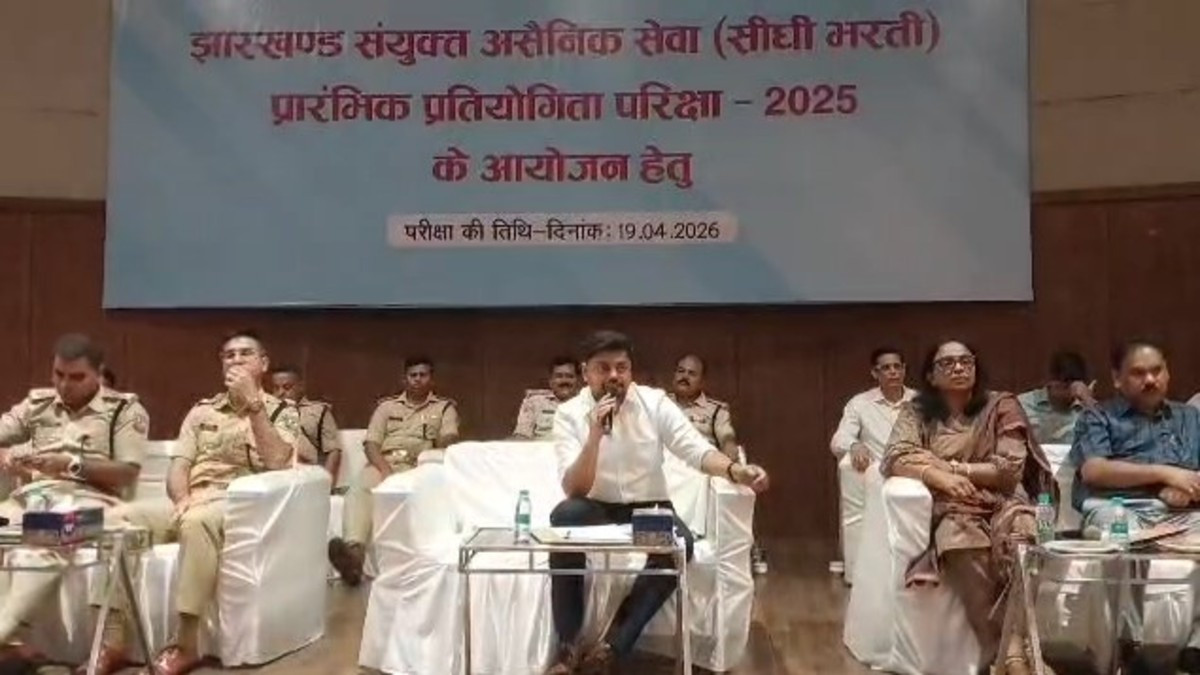 প্রাণিসম্পদমন্ত্রীর