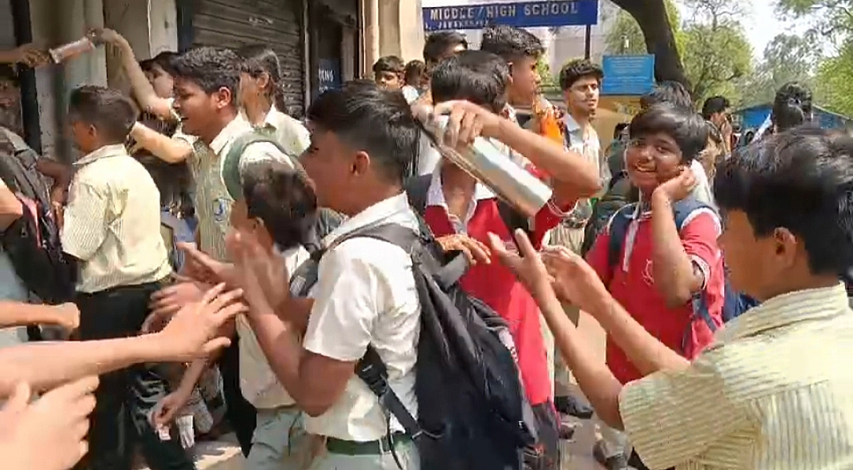 तप रहा कोल्हान:धूप का कहर और उमस की दोहरी मार का जाल, 20 से लू का अलर्ट 