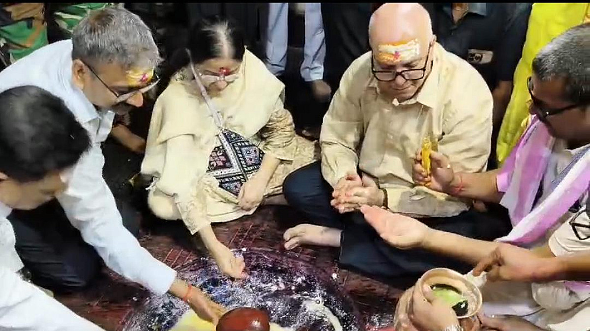 बासुकीनाथ धाम में मुख्य न्यायाधीश ने सपरिवार की पूजा अर्चना, लिया आशीर्वाद 