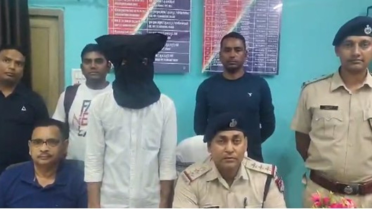 প্রাণিসম্পদমন্ত্রীর