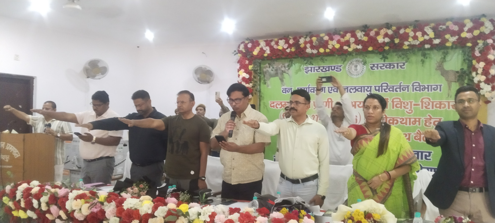 প্রাণিসম্পদমন্ত্রীর