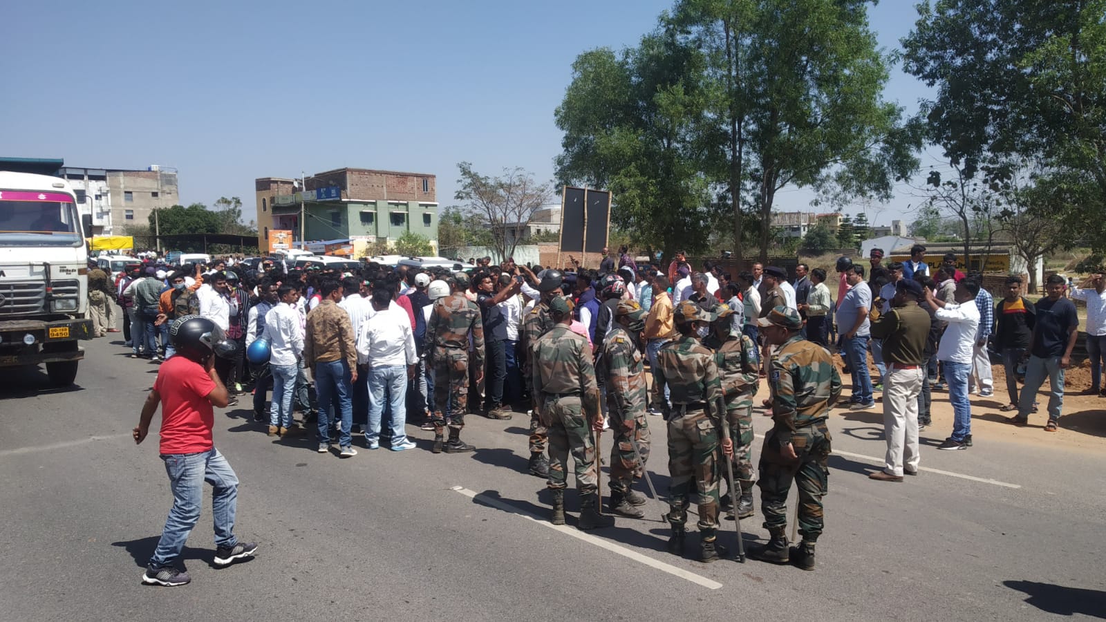 विधानसभा घेराव करना आजसू नेताओं पर पड़ा भारी, आजसू सुप्रीमो सुदेश महतो व लंबोदर महतो पर दर्ज हुआ एफआईआर