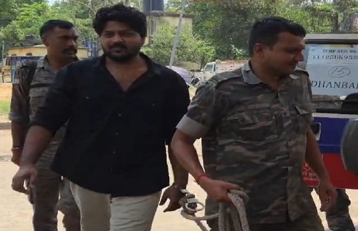 कुख्यात प्रिंस खान गिरोह के "थिंक टैंक" सैफी का धनबाद पुलिस को शर्तो के साथ मिला तीन दिनों का रिमांड!