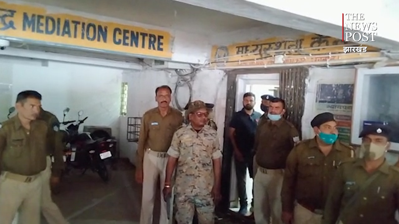 सिविल कोर्ट में वकील के साथ मारपीट, आरोपी युवक हिरासत में