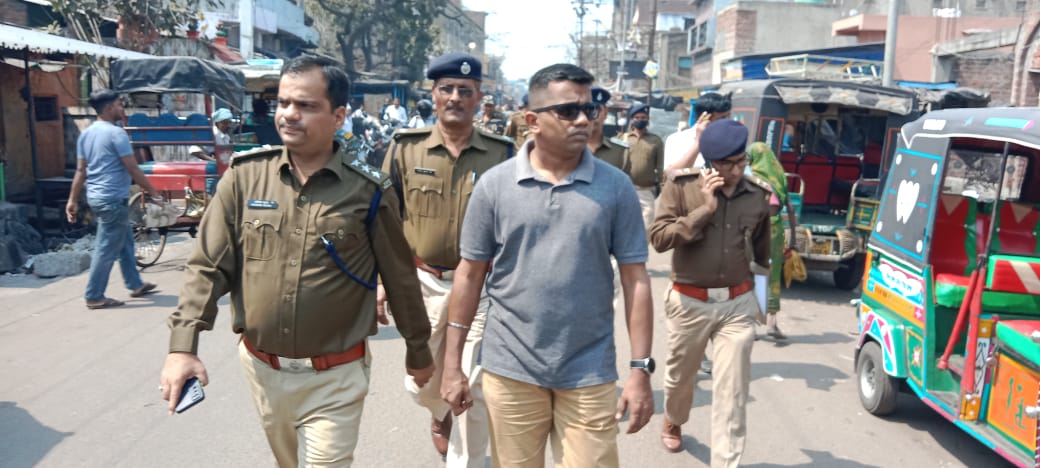 झरिया में पुलिस पर भारी उचक्के ,एक के बाद एक ताबडतोड छीनतई, वारदात से आजीज होकर खुद पहुंचे सिटी एसपी