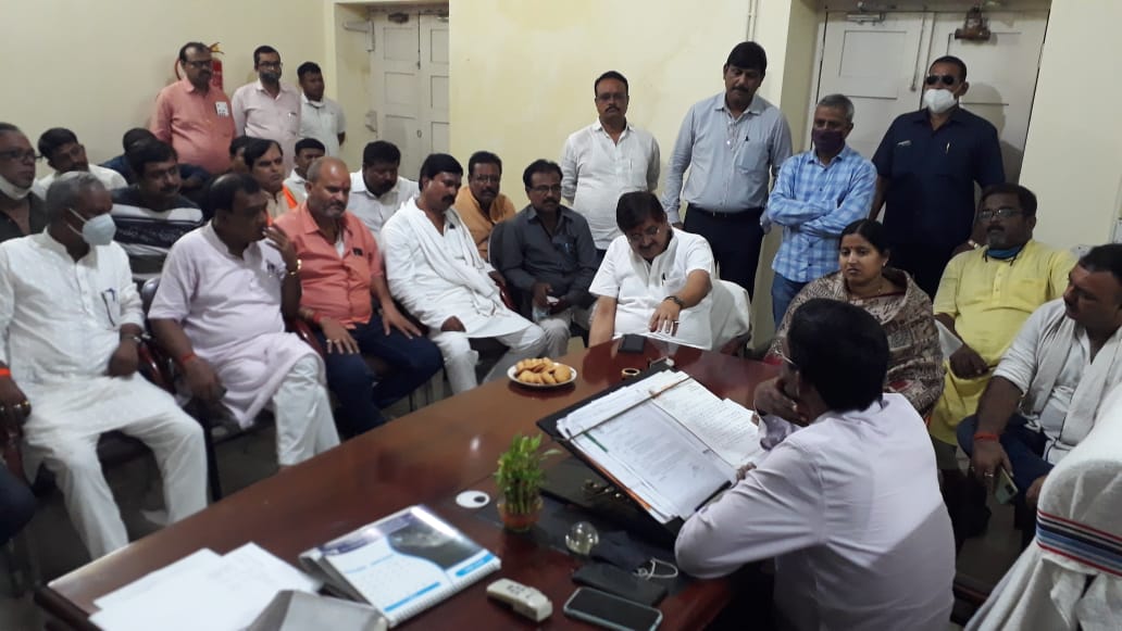 बिजली संकट को लेकर विधुत जीएम से मिला भाजपा प्रतिनिधिमंडल ,वार्ता में विधुत आपूर्ति सामान्य करने का मिला आश्वासन