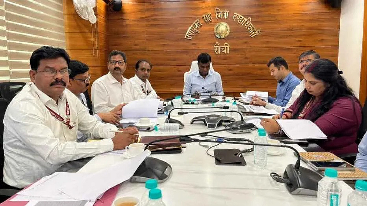 मतदाता सूची में गड़बड़ी पड़ेगी भारी, रांची प्रशासन का सख्त आदेश, लापरवाह BLO पर होगी कार्रवाई