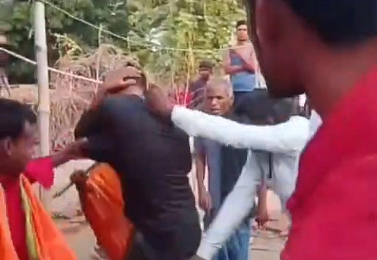 शादी का माहौल और प्रेमी की एंट्री, सुबह होते ही घरवालों ने प्रेमी को पकड़कर कर दिया ये कांड
