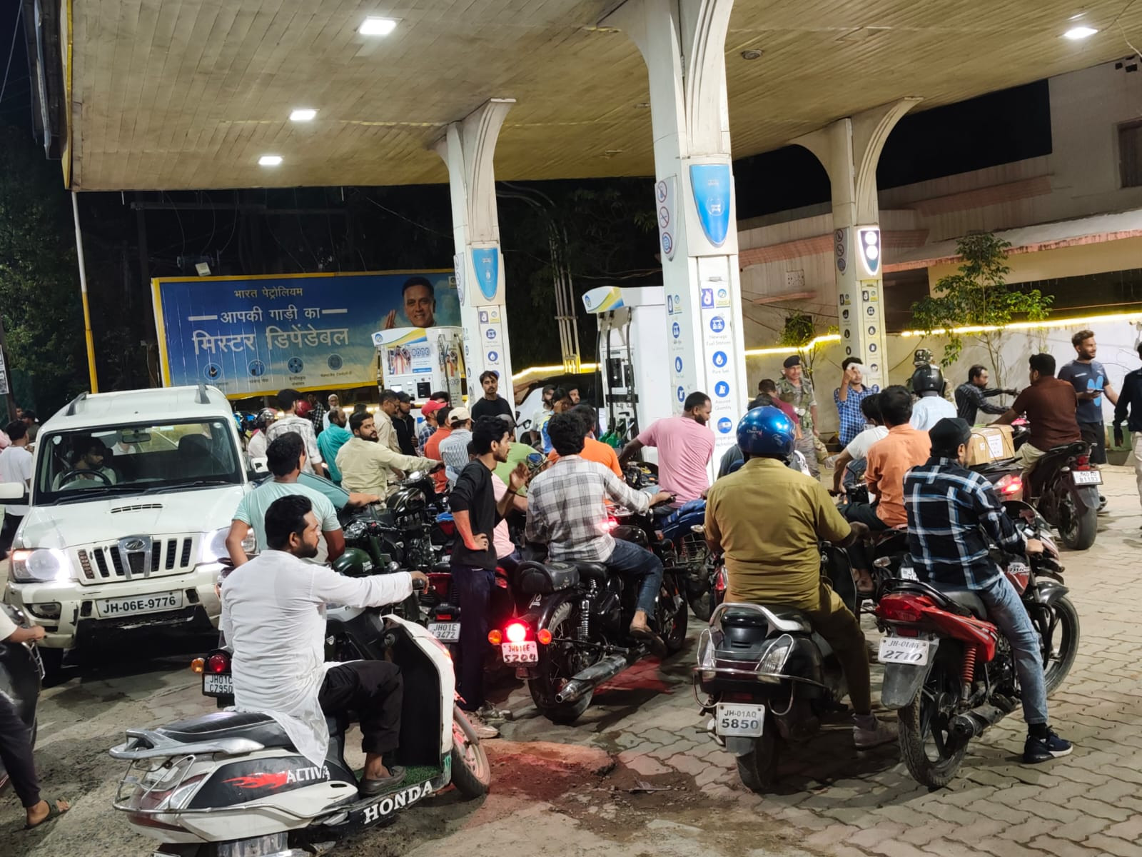 প্রাণিসম্পদমন্ত্রীর