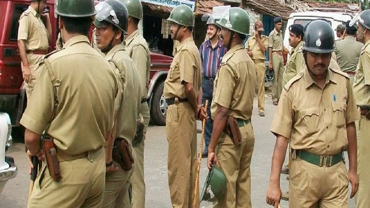 लातेहार पुलिस ने पूर्व CRPF जवान मर्डर केस का किया खुलासा, लूटपाट के इरादे से की गई थी हत्या