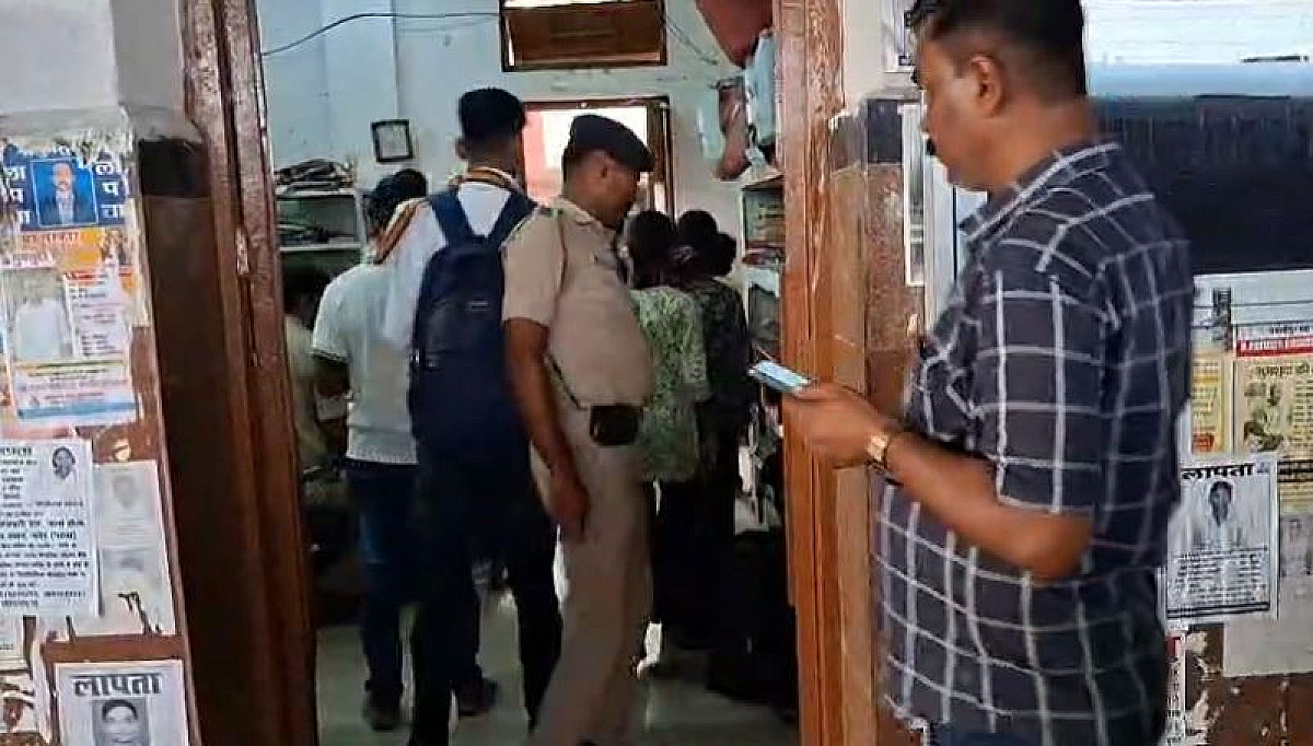 भागलपुर से लापता 5 बच्चियां पटना जंक्शन पर मिलीं, एक साल से बना रही थीं घूमने का प्लान*