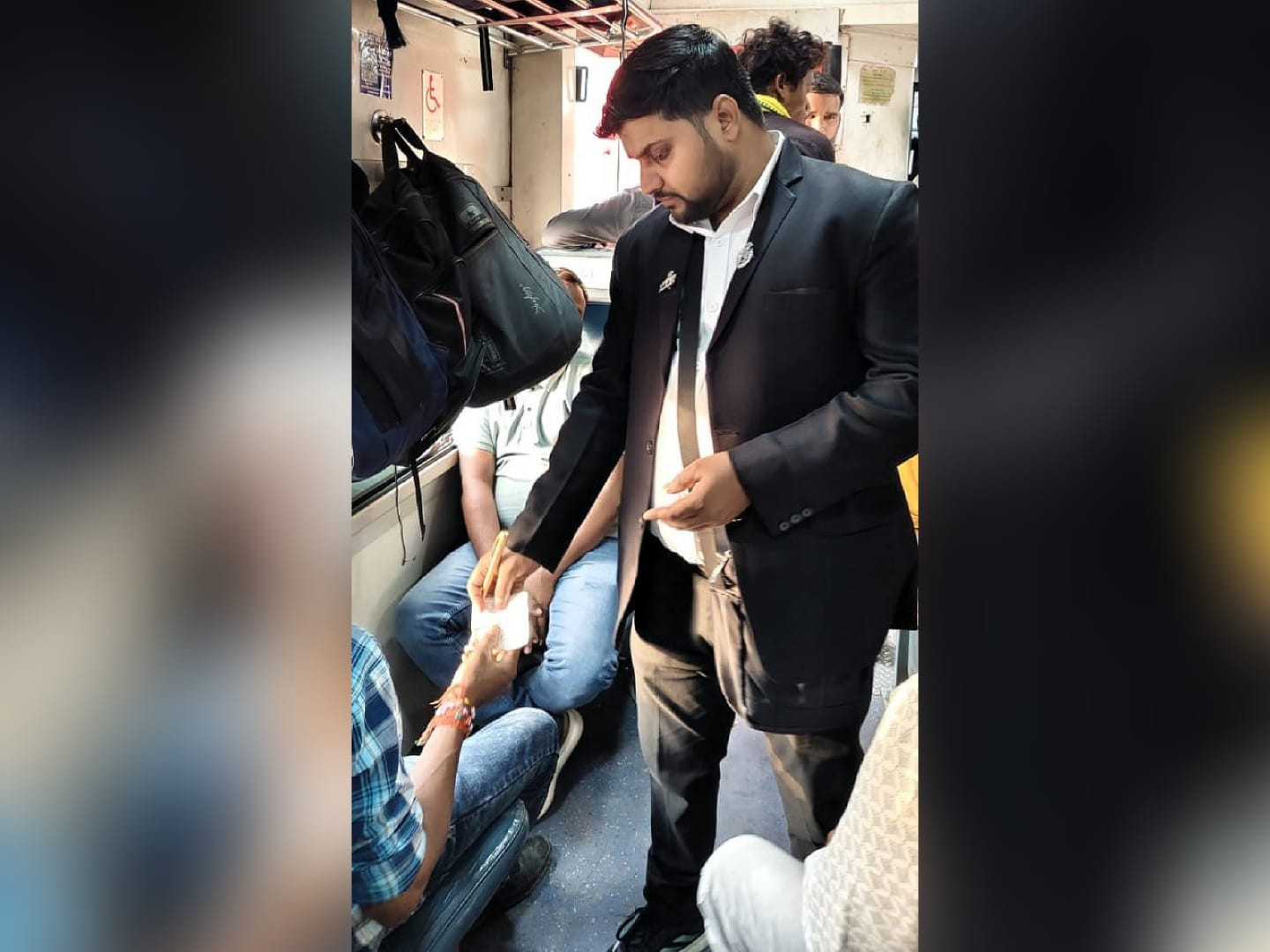 Railway News: है न आश्चर्जनक, एक दिन की चेकिंग में रेलवे को मिली दस लाख से अधिक की राशि