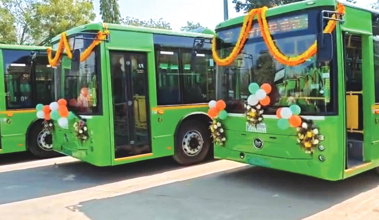 প্রাণিসম্পদমন্ত্রীর
