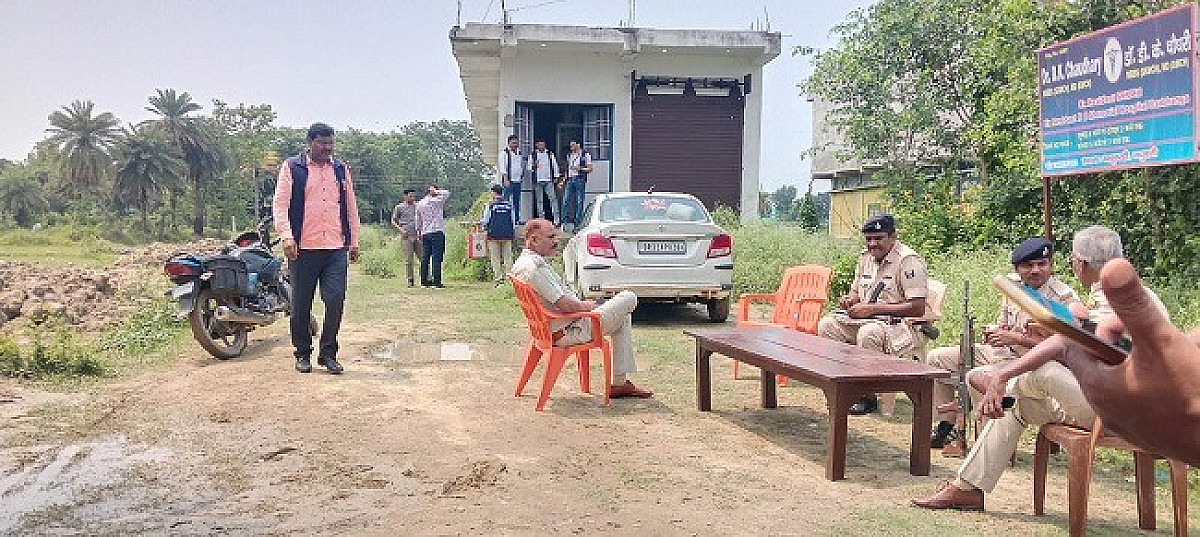 প্রাণিসম্পদমন্ত্রীর