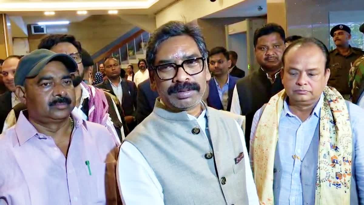 প্রাণিসম্পদমন্ত্রীর