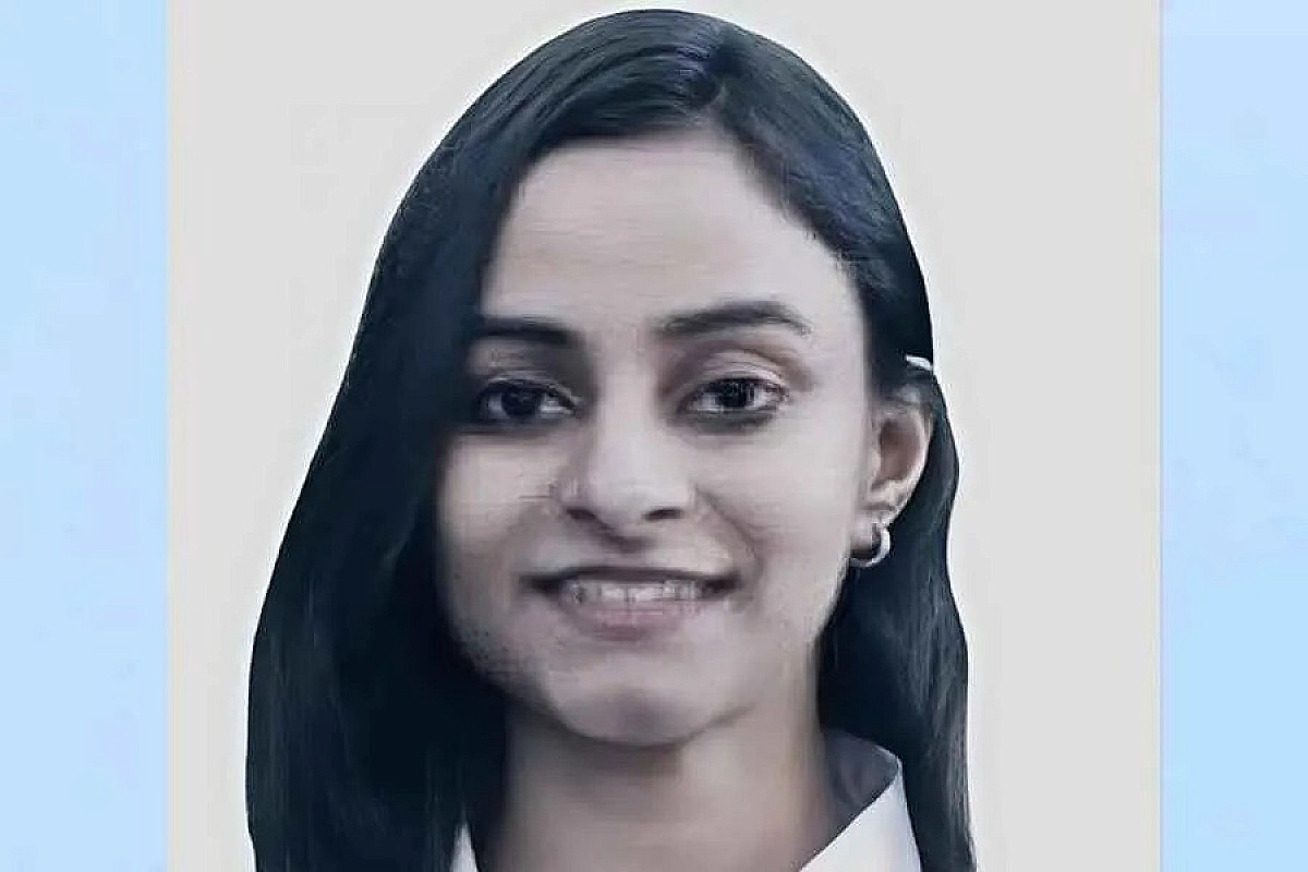 सुनहरे करियर का सपना लेकर दिल्ली गई थी बोकारो की सुरभि, होटल में लगी आग ने छीन ली जिंदगी