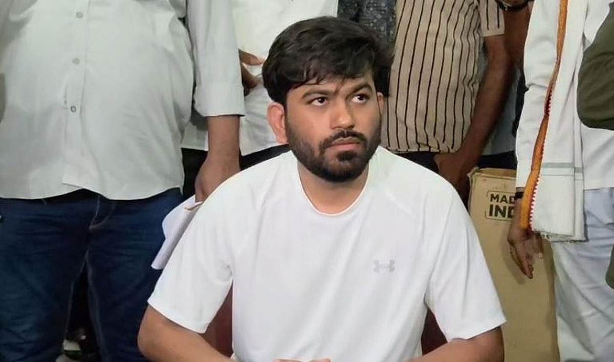 सायरा बनो की अचानक तबियत बिगड़ीअस्पताल में भर्ती 